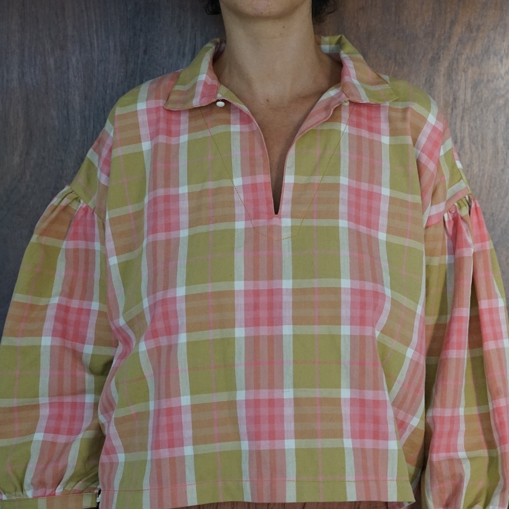 Story MFG top. New without tags